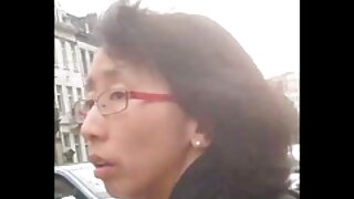 Cô gái có xlxx hàn vui vẻ với một anh chàng