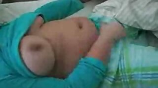 Teddy trông giống như một cô gái phimxxx han quoc tóc vàng